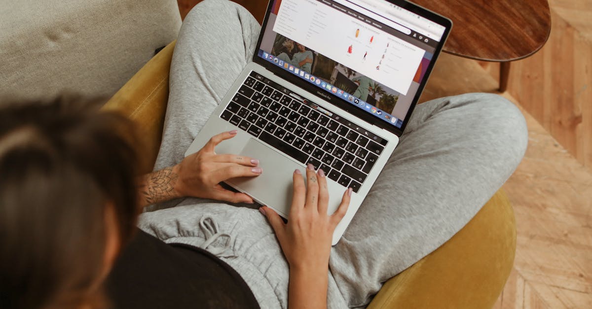 Come distinguere i negozi online affidabili da quelli falsi?