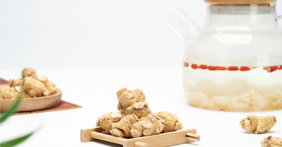 Quali effetti collaterali ha il tè allo zenzero?