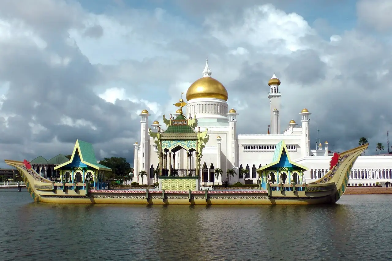 Cosa fare in Brunei: attività, cultura ed eventi imperdibili?