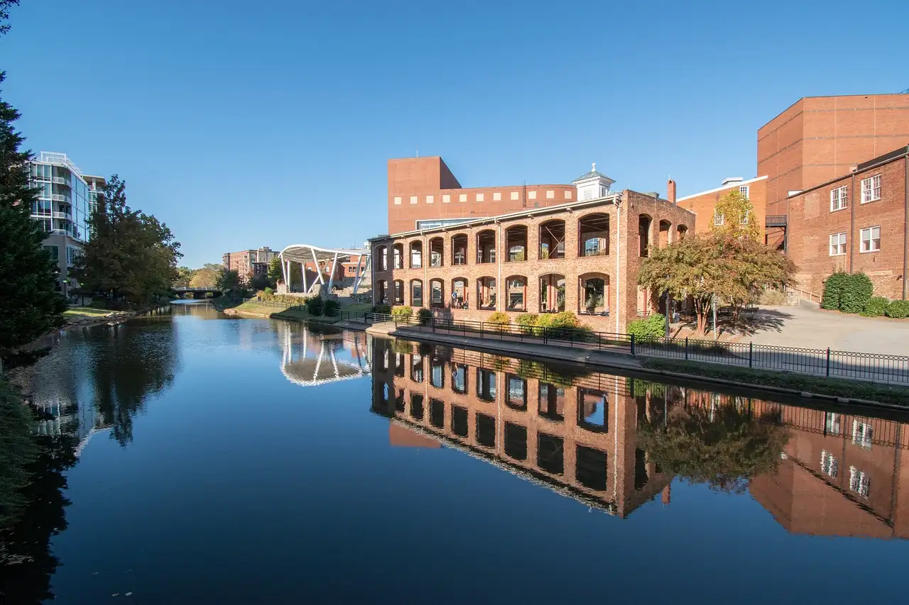 Dove si trova lo Zamalek SC, rivale dell'Al-Ahly?