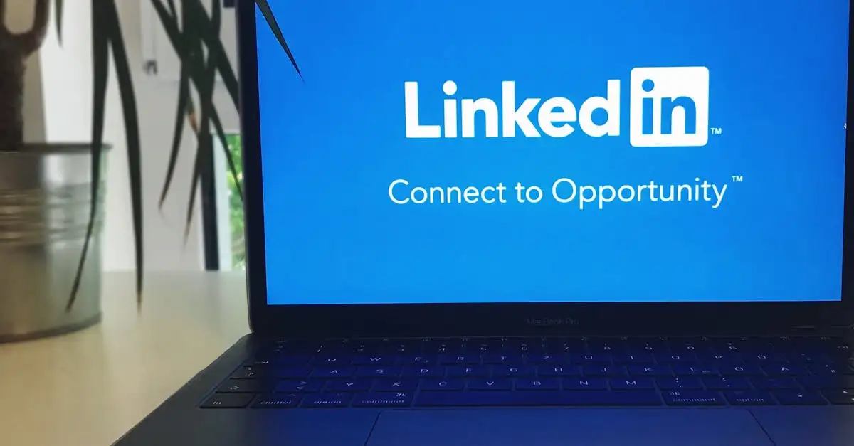 LinkedIn: Quali sono le sue differenze rispetto agli altri social?