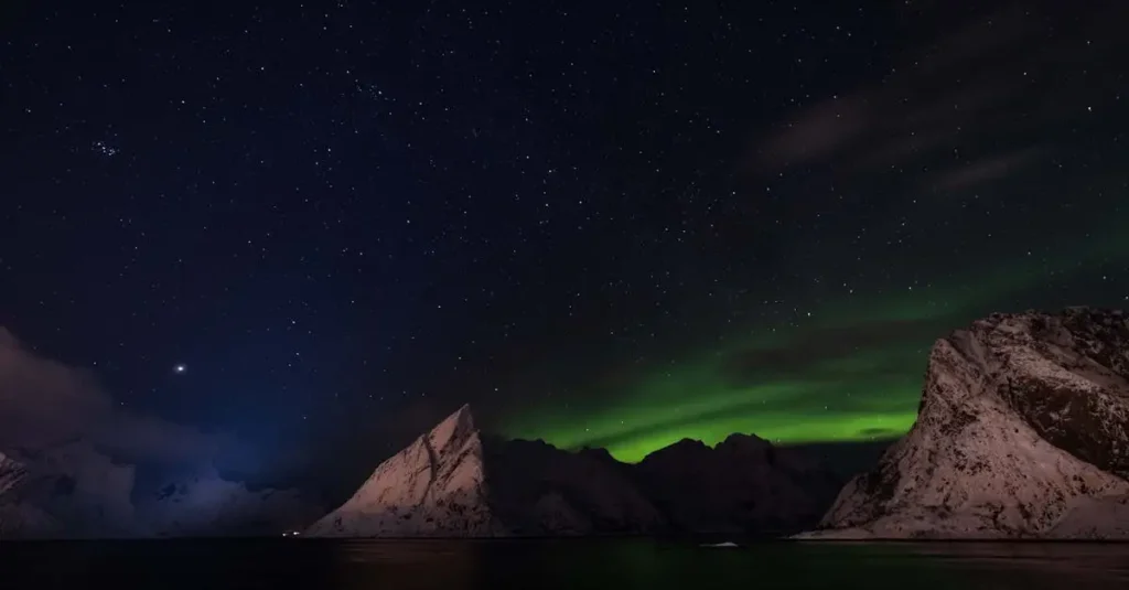 Qual è la catena montuosa sulla costa ovest della Norvegia?