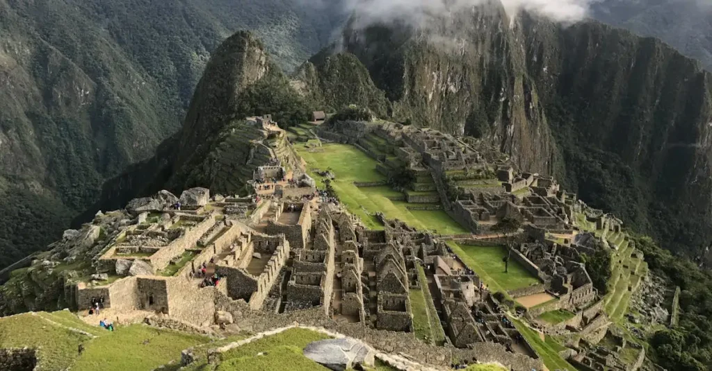 Quale fu il ruolo dei chasquis nell'impero Inca?