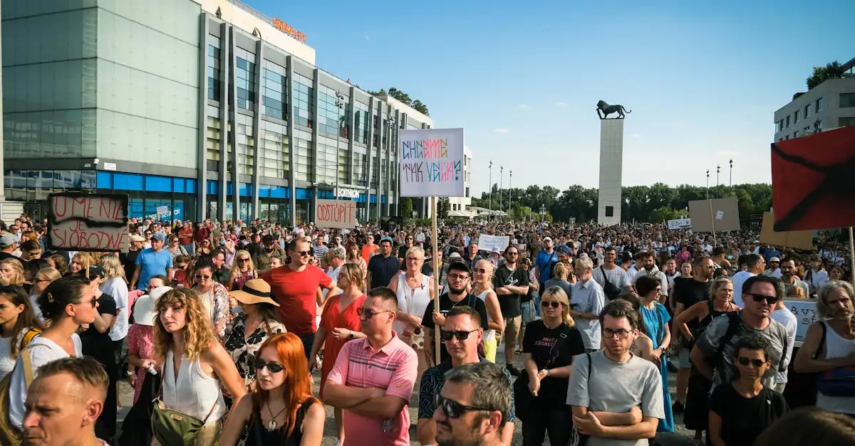 Perché la propaganda è vista come pericolosa? Scopri di più!