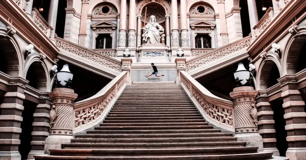 Qual è lo stile architettonico dominante a Vienna?