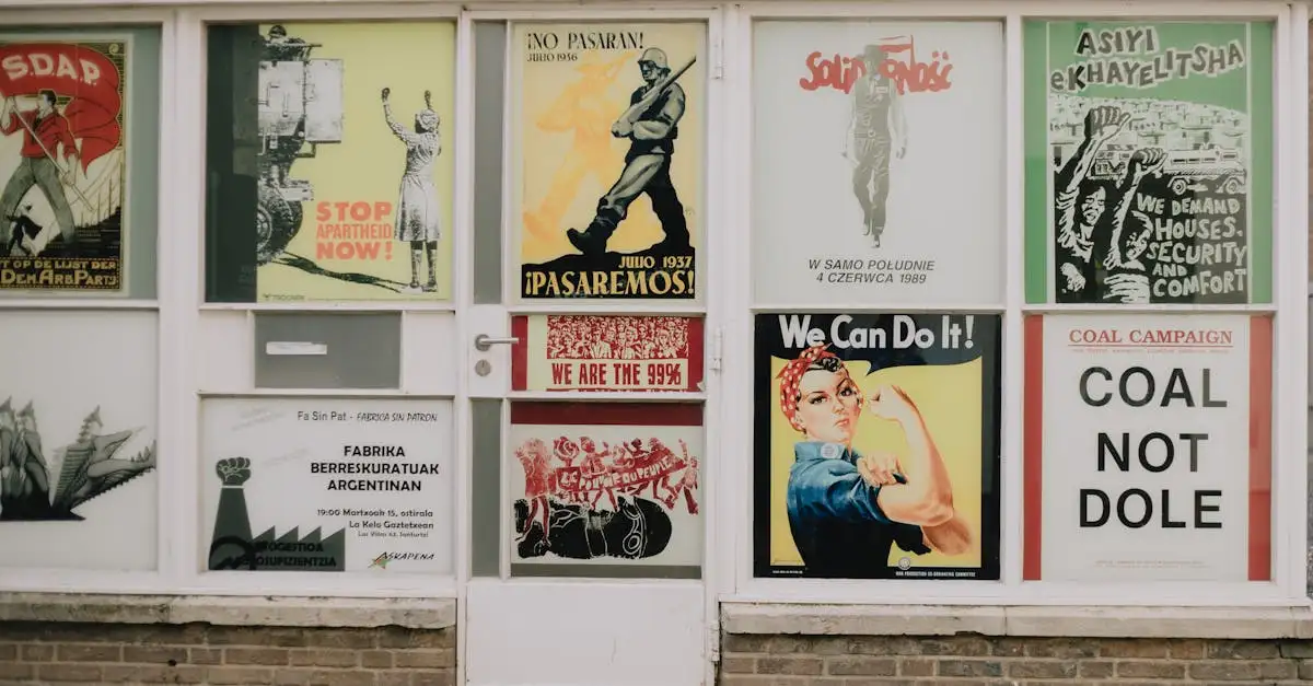 Come si diffuse la propaganda attraverso i manifesti?