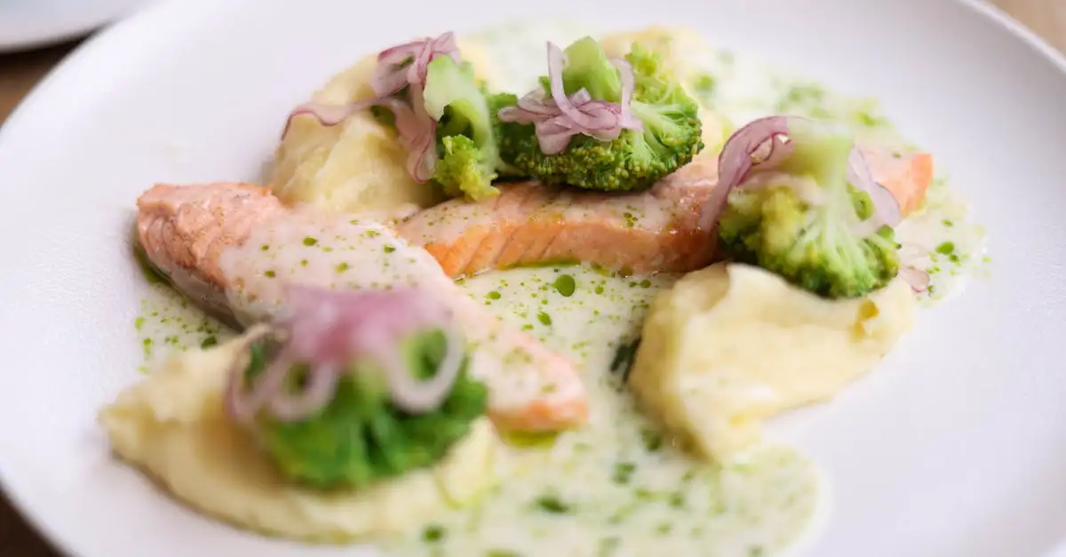 Quali verdure si abbinano meglio al salmone? Scoprilo!