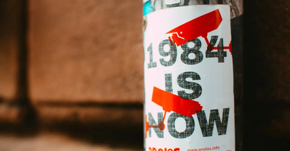 Come evolve il messaggio della propaganda nel tempo?