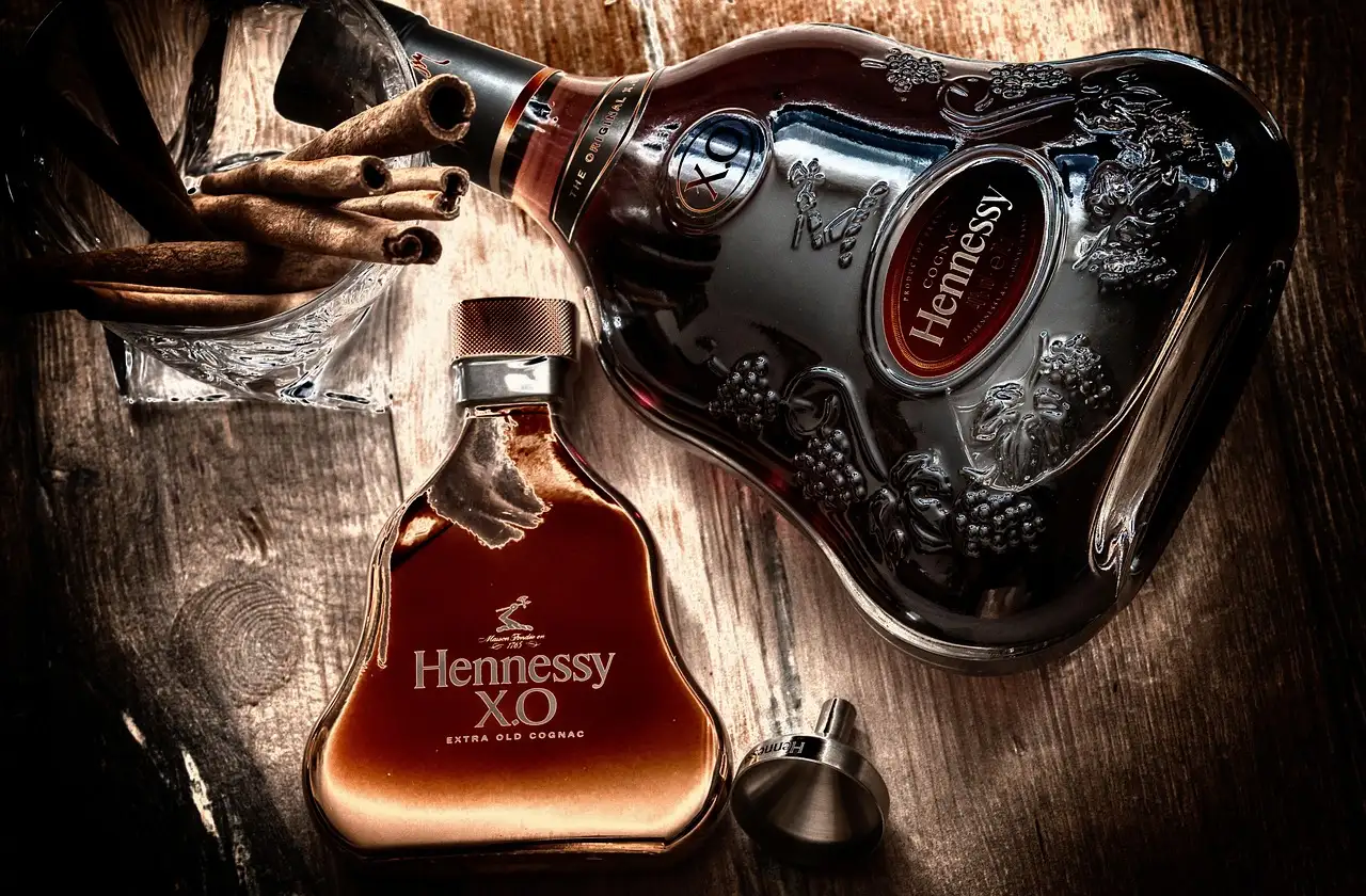 Quali colori abbinare all'abbigliamento color cognac?